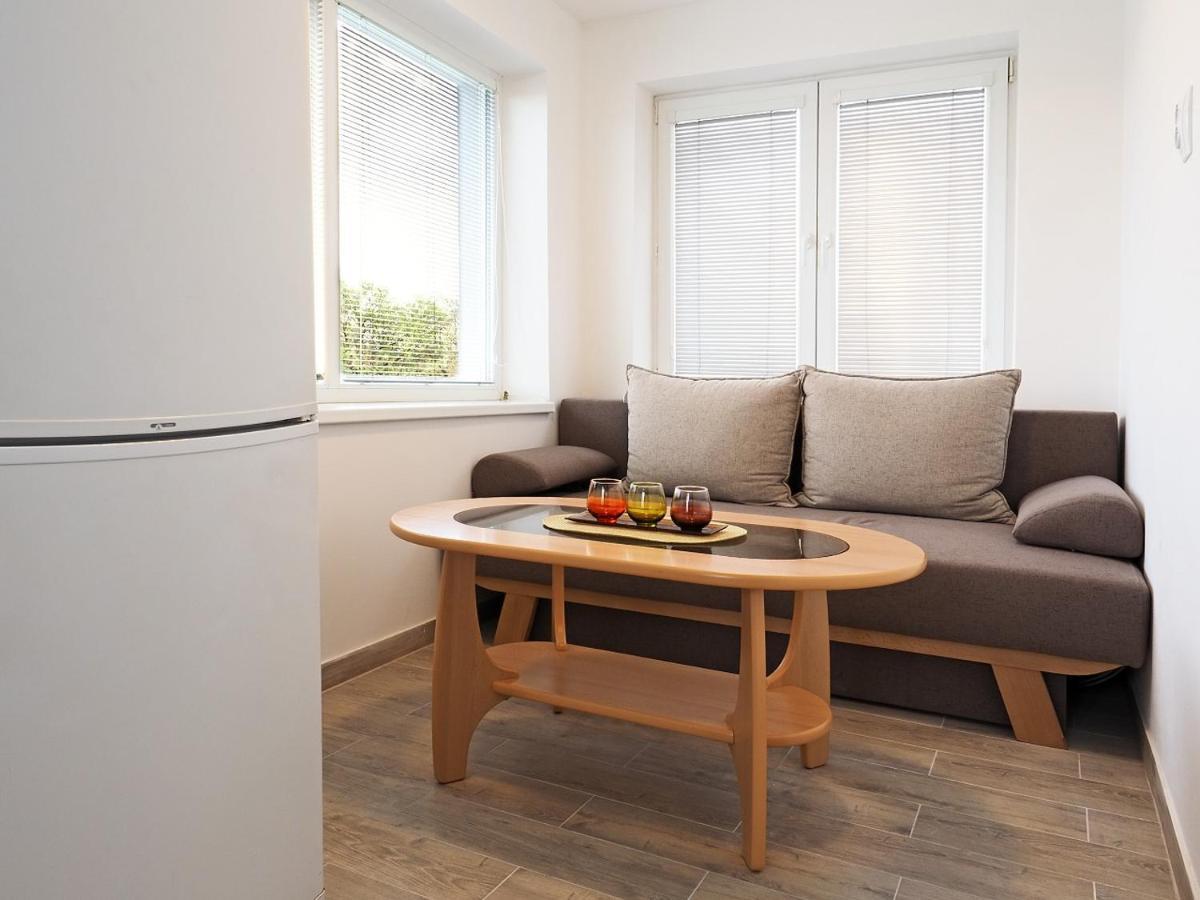 Penzion Kendy Apartman Mistrin Kültér fotó